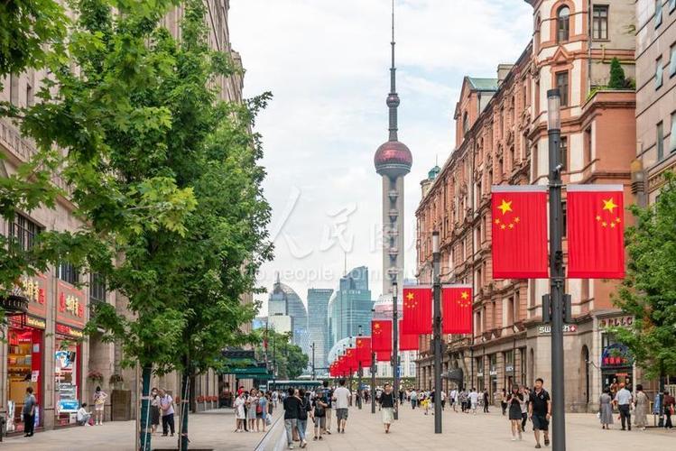 新澳2025今晚开奖结果和外国船只挂五星红旗与外国船只挂五星红旗图片